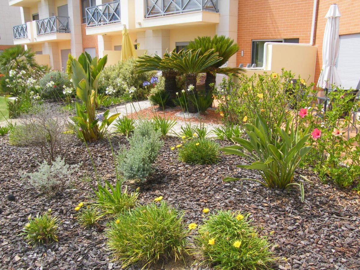 Appartamento Luxurious First Floor With Balconies Overlooking Pool And Gardens. *
