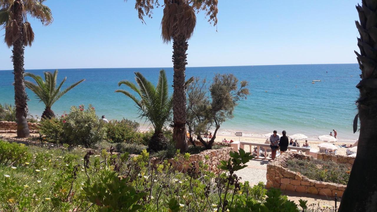 Appartamento Luxurious First Floor With Balconies Overlooking Pool And Gardens. Albufeira